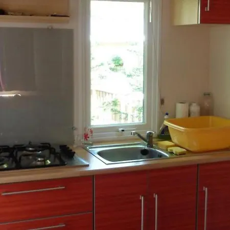 Mobil-home Cosy Avec Terrasse Pour 2 Personnes A - Api-1-52-784 *